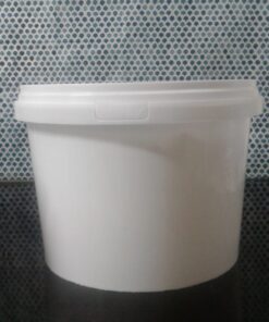Buckets -white with Lid 5 Lt*